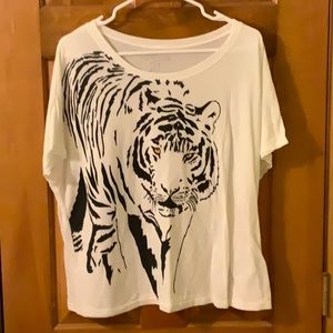Forever 21 Tiger Top Size L